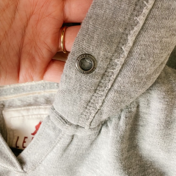 UCLA bear sweatshirt size small - Picture 9 of 10